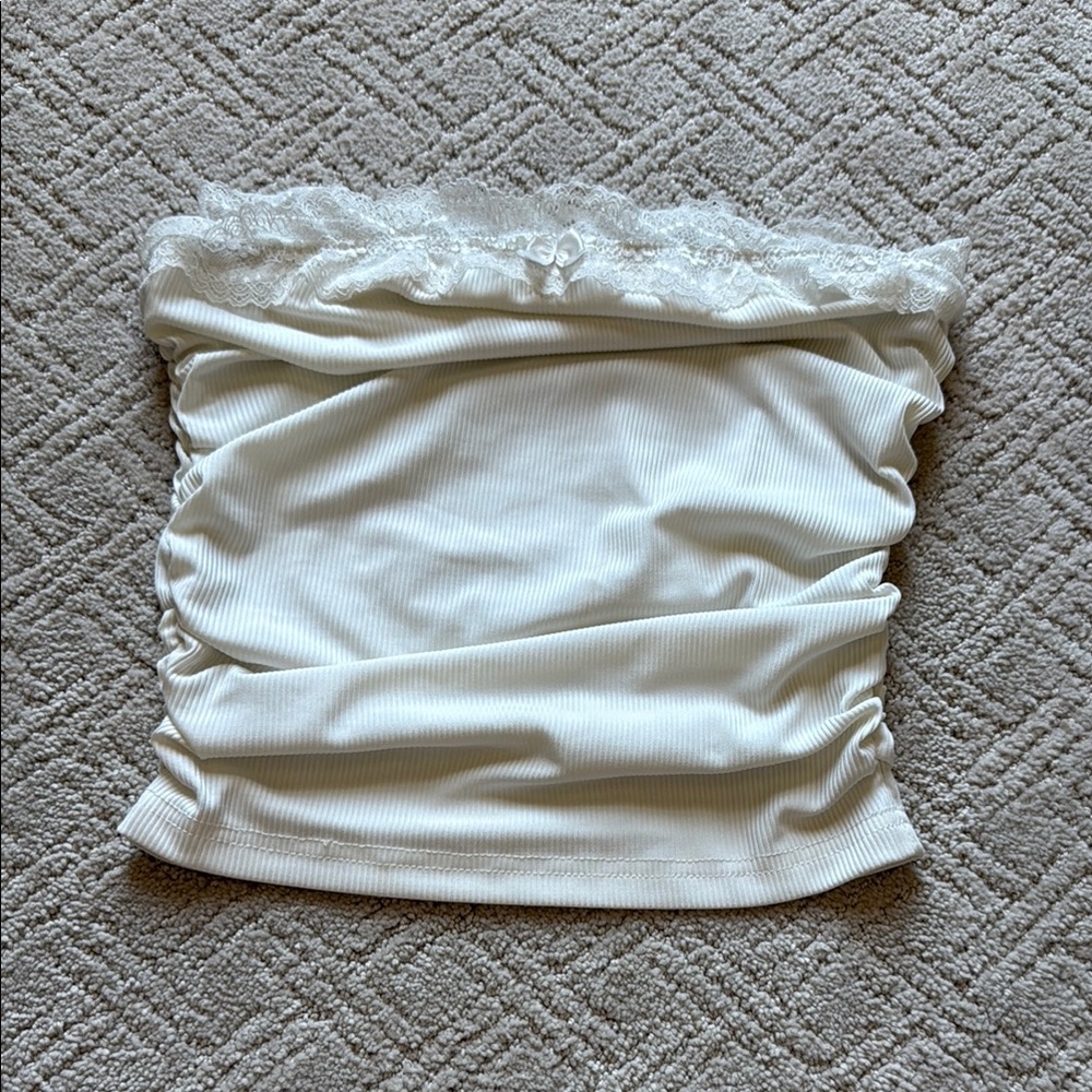 Elegant White Lace Trimmed Women's Tube Top